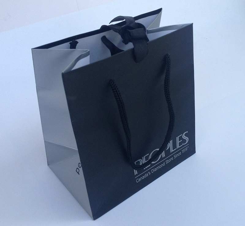 Jewelry paper gift bags with 6mm rope handle and ribbon closure ...